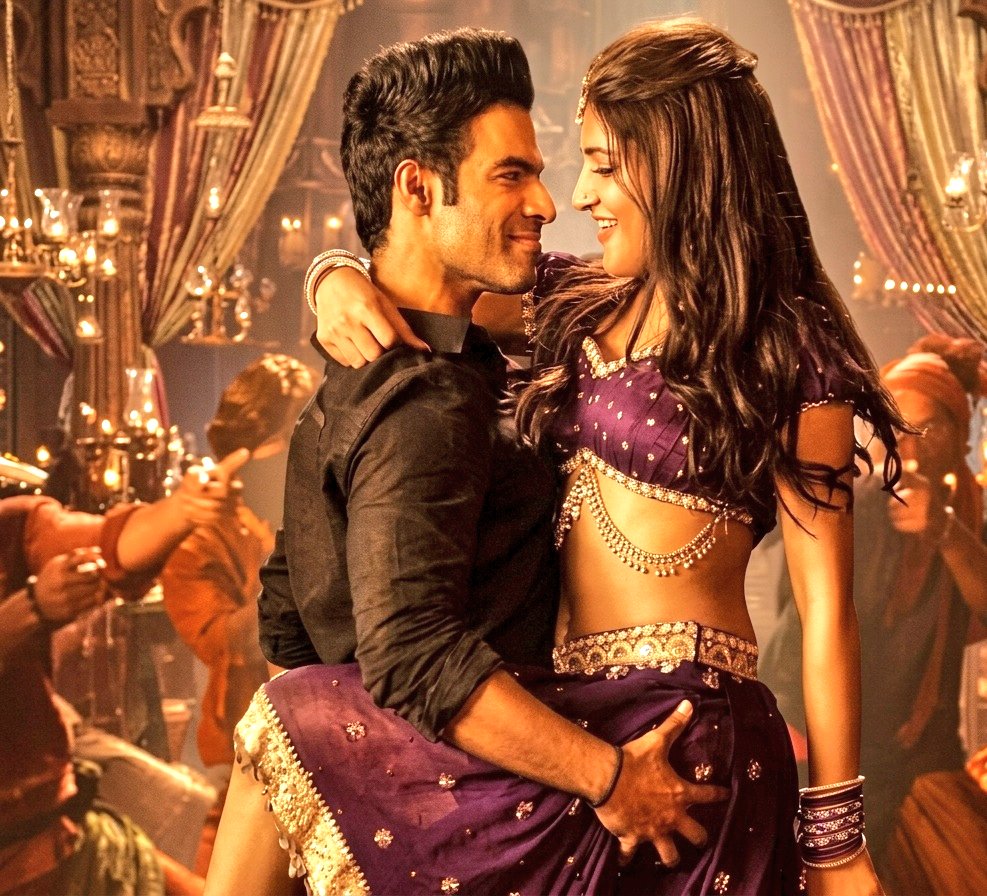 Celebrity Hot Pics tweet media