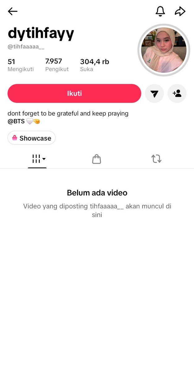 blueberrycestar's tweet photo. Hati hati ya guysss doi msh cari target utk nipu kalliann, lagaknya bkin story ky gini serasa seleb tiktok kah diaa?!?! Akunnya msh sm ky yg ini yaa HATI HATI GUYSSS https://t.co/mXkp4wYT6t