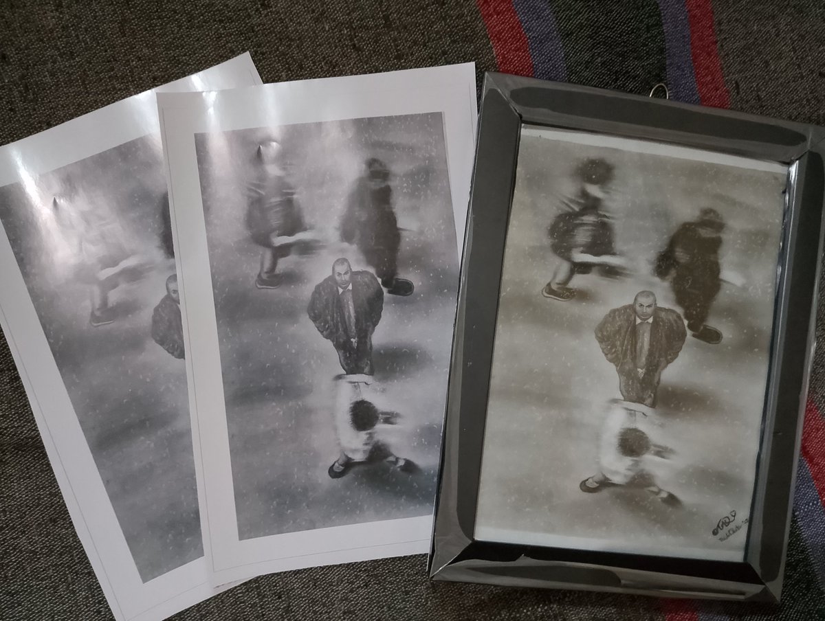 petaarts's tweet photo. Day 14 of hawking my work till I bag a sale.
Original NGN 75,000
Prints going for NGN 25,000

A moving man will meet his luck. https://t.co/FzhSusSaTy