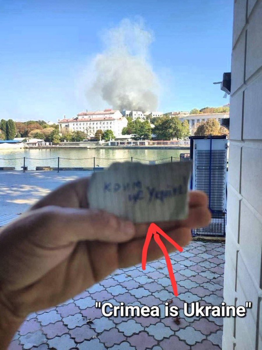 ScoutFella's tweet photo. Crimea is Ukraine. https://t.co/MGLW8MPe8j