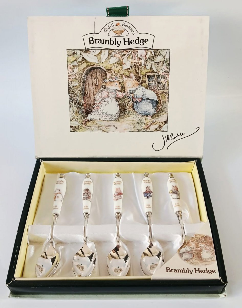 nivagcollects's tweet photo. needing a gift for a #birthday #anniversary or #fathersday or just to say hello support a small business we have a great selection of antiques collectables and curios gifts for all ages
https://t.co/5MoaZPtLIR https://t.co/Z0g5EY11YK