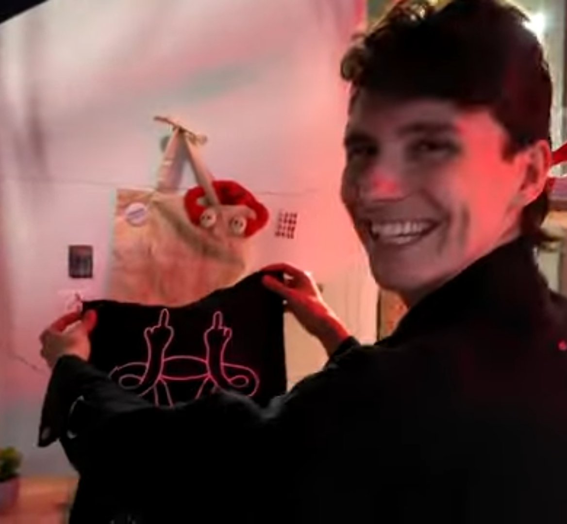 heypj tweet media