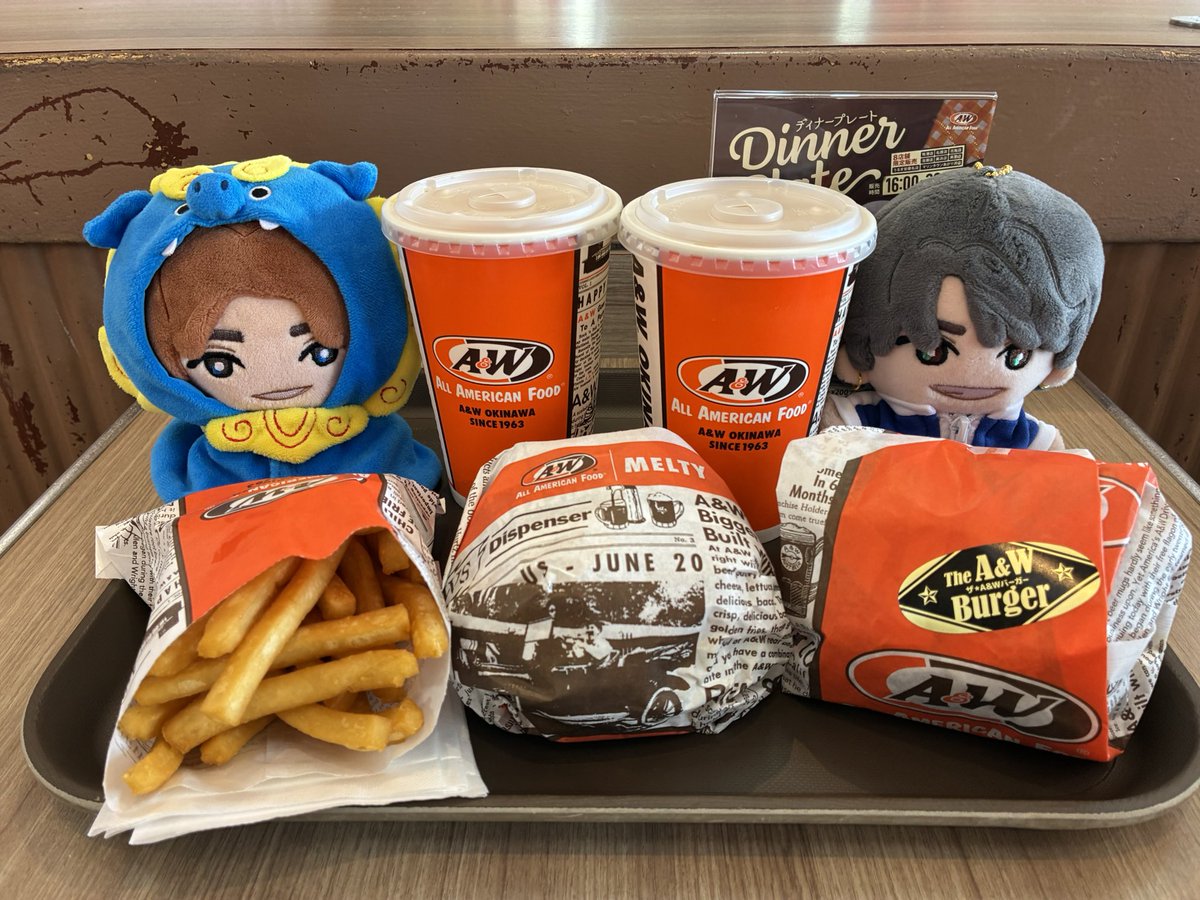 kitty_rgp's tweet photo. 食べ物も美味しい😊
行きたいとこも食べたいものもありすぎて、時間足りない😇
あと明日半日くらい楽しむ！ https://t.co/JMgCEra8yZ