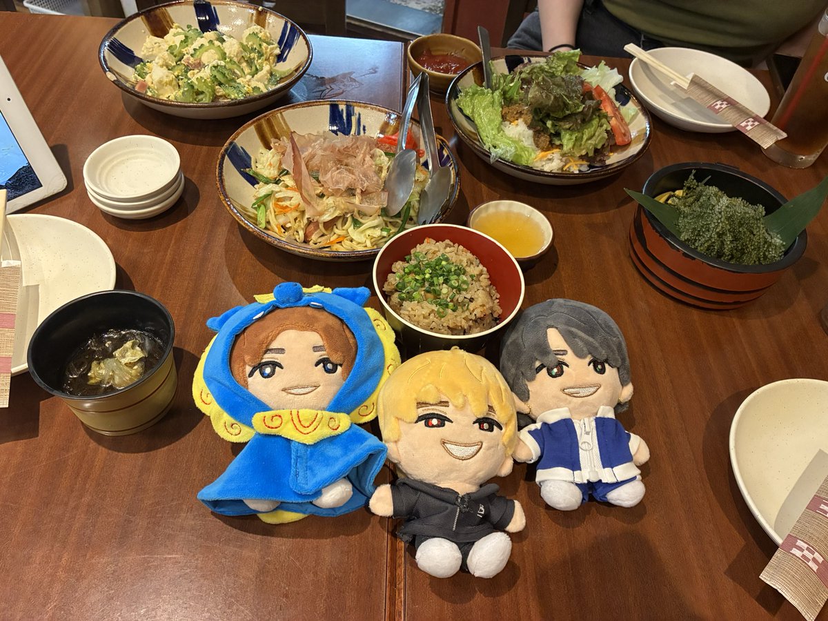 kitty_rgp's tweet photo. 食べ物も美味しい😊
行きたいとこも食べたいものもありすぎて、時間足りない😇
あと明日半日くらい楽しむ！ https://t.co/JMgCEra8yZ