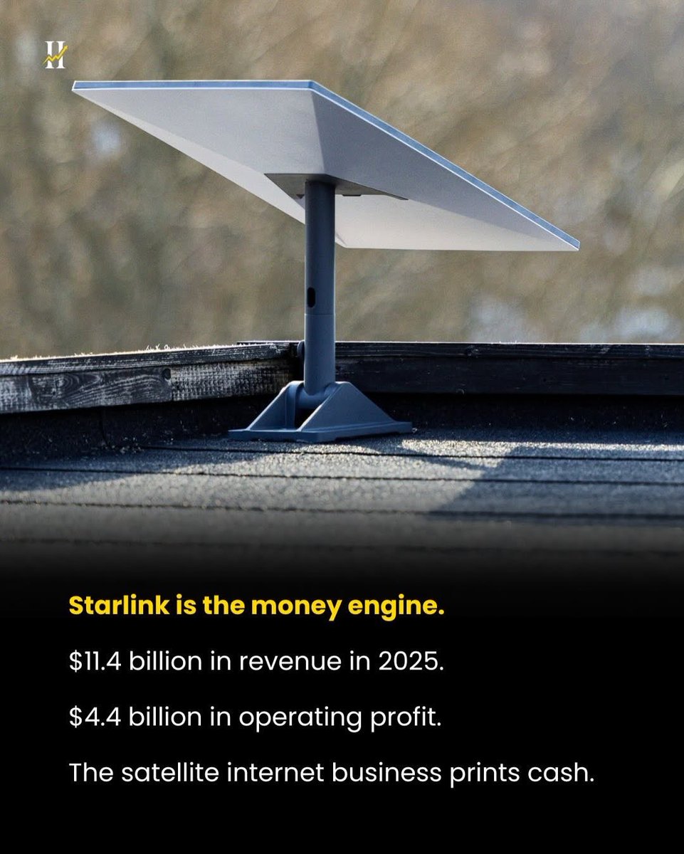BerkmanTunc's tweet photo. Dünyanın en pahalı IPO’su dün Nasdaq’ta işlem görmeye başladı.

SpaceX. Ticker: SPCX. Hedef değerleme: 1.75 trilyon dolar.

Hikayeyi baştan anlatmak lazım.

2002 yılında Elon Musk kendi cebinden 100 milyon dolar koydu. NASA vermedi. Wall Street vermedi. Havacılık mühendislerinin büyük çoğunluğu “altı ay dayanır” dedi.

İlk üç Falcon 1 roketi patlayarak düştü. Dördüncü fırlatma şirketin son parasıydı. SpaceX iflasa haftalar kalmıştı. Dördüncü roket çalıştı. NASA ertesi sabah aradı.

Buradan bugüne: SpaceX 2025 yılında tek başına dünyanın geri kalan tüm ülkelerinden daha fazla roket fırlattı. Hepsini birden sayarsanız bile.

Şirketin gerçek yapısı

Bugün SpaceX aslında tek bir çatı altında üç farklı iş.

Roket tarafı NASA’yı, Pentagon’u ve ticari fırlatma pazarını domine ediyor. Bu kısım zaten kanıtlanmış.

Starlink farklı bir seviye. 9 milyon ücretli abone. 2025’te 11.4 milyar dolar gelir, 4.4 milyar dolar operasyonel kâr. Uydu internet işi nakit üretiyor — bu kısım gerçekten para makinesi.

Sonra xAI var.

Musk yapay zeka şirketini Şubat 2026’da SpaceX’e dahil etti. xAI sadece 2026’nın ilk çeyreğinde 2.5 milyar dolar yaktı. Şirketin 11 kurucu ortağının tamamı ayrılmış durumda. Birleşik şirket 2025 yılında 4.9 milyar dolar net zarar açıkladı.

Starlink para basıyor. xAI yakıyor. Roketler büyüyor. Üçü birden bir IPO’ya girdi.

Sayıların arkasındaki asıl soru

1.75 trilyon dolar değerleme SpaceX’i Meta’nın, Tesla’nın ve dünyadaki neredeyse her şirketin üstüne koyuyor. Sadece Nvidia, Alphabet, Apple, Microsoft ve Amazon önde.

Bunun için yıllık gelirin 90 katını ödüyorsunuz. Karşılaştırma için: Nvidia — dünyanın en hype’lı teknoloji şirketi — şu an 30 kat gelirden işlem görüyor.

SpaceX’in bu fiyatı hak etmesi için Starlink’in büyümesini sürdürmesi, xAI’nin bu yakma hızını duraksatması ve roket tarafının mevcut tekelini koruması gerekiyor. Hepsinin aynı anda gerçekleşmesi lazım.

IPO belgelerinde bir detay var.

Musk’ın hissesi yüzde 42. IPO fiyatıyla 735 milyar dolar değerinde. Oy hakkı: yüzde 85.1. Kalıcı kontrol.

Size kalan oy hakkı: pratikte sıfır.

Bir de şu var: eğer insanlar Mars’ta yaşamaya başlarsa Musk 1 milyar hisse bonusu alıyor. Bu madde IPO prospektüsünde yazıyor.

Sonuç olarak

SpaceX IPO’su sıradan bir halka arz değil. Hem dünyanın en etkileyici operasyonel hikayelerinden biri, hem de son derece agresif bir değerleme.

En büyük servetler SpaceX’te IPO’da kazanılmadı. Herkesin şirketin biteceğini düşündüğü dönemde, belirsizlik en yüksekken, risk kabul edilemez görünürken kazanıldı.

Şu anki tablo net: Yatırımcılar Starlink kârı için değil, Mars hayali için prim ödüyor. Bunu bilerek almak başka bir şey, bilmeden almak başka.