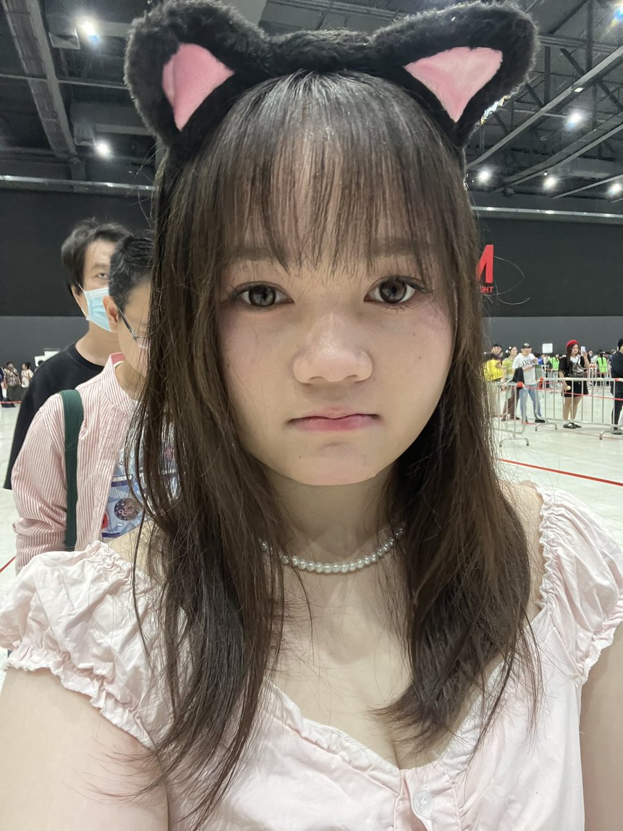 aiko tweet media