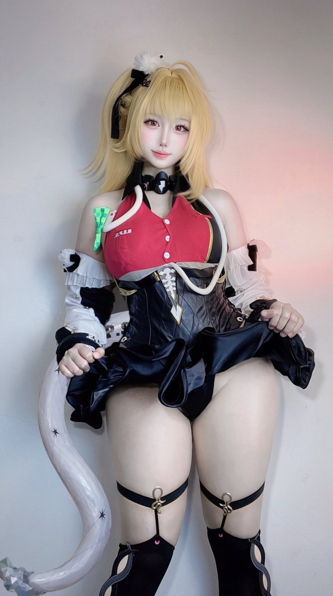 neineipupu's tweet photo. 🤪 https://t.co/gnuOXTqP65