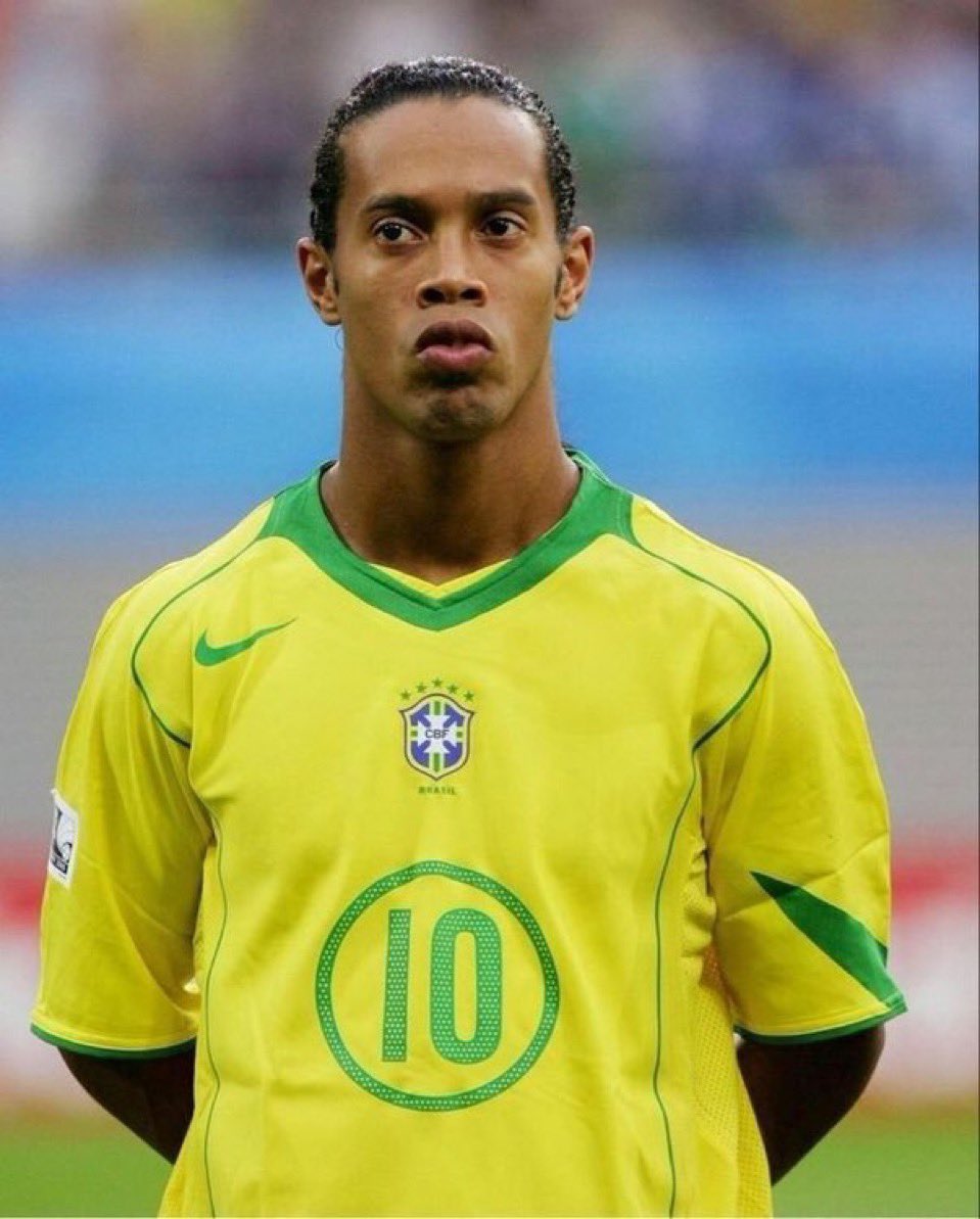 CFD_Oficial's tweet photo. ⚽️ Gols em Copas do Mundo:

🇧🇷 Ronaldinho Gaúcho: 2
🇧🇷 Vinicius Jr: 2

Confesso que me pegou 🤯 https://t.co/vUqo2gLRj1