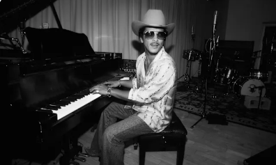 KPashat's tweet photo. Bruno Mars Tickets

Bruno Mars

Sat · Jun 20 · 7:00 PM
@ Stade de France, Saint-Denis, France

Buy Tickets : https://t.co/dKTu8vEm7Q

#BrunoMars #BrunoMarsSaintDenis #BrunoMarsTour https://t.co/EMP0WDWo8p