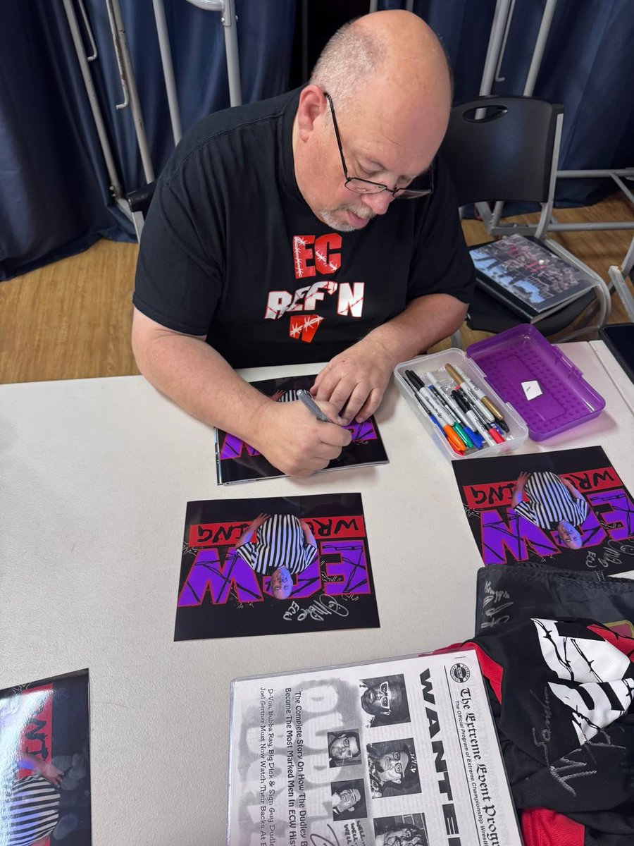 jimmolineaux's tweet photo. #ECW Original Referee Jim Molineaux is available for #wrestling or #PopCulture events

Available for:
#Referee
#Manager
#Conventions
#Fanfests
#Commentary
#Signings
#Seminars

Now based out of #Orlando #Florida 

World Wide Will Travel
 
DM or email me @ jmecwref@verizon.net https://t.co/XHrHtLAXUH