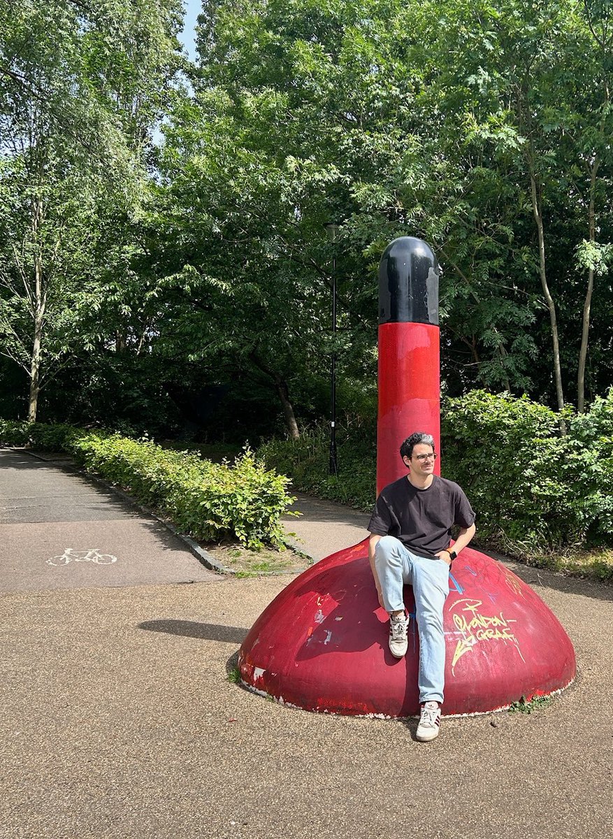 omarabolnaga's tweet photo. Lovely day today, isn’t it? Some festive atmosphere here in East London. Had to pose by one of Mile End’s biggest urban mysteries. 😉 https://t.co/SYZtBqqN1e