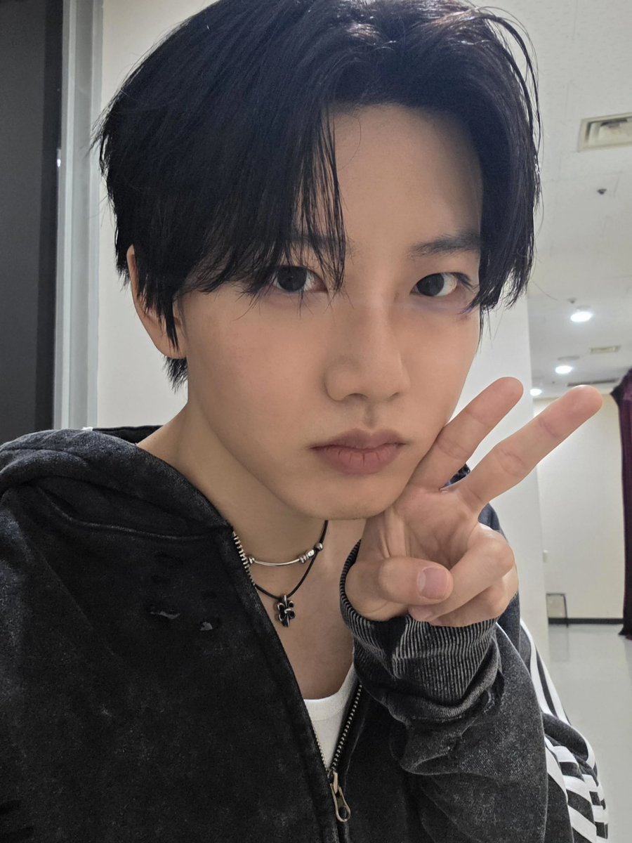kkyuEchi's tweet photo. 260614 위버스 포스트 📝 #준규

다 트메 덕분이야🖤💎 https://t.co/maPpetPryM