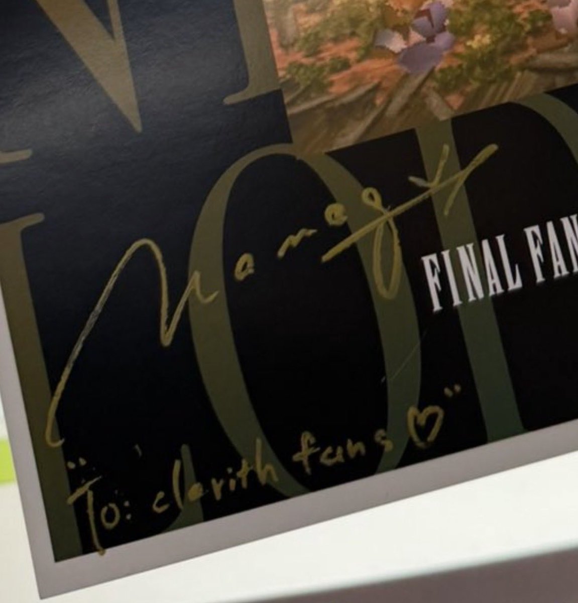princessD3mi's tweet photo. HAMAGUCHI SIGNED: TO CLERITH FANS😭😭😭 https://t.co/7P9c7A6WoS