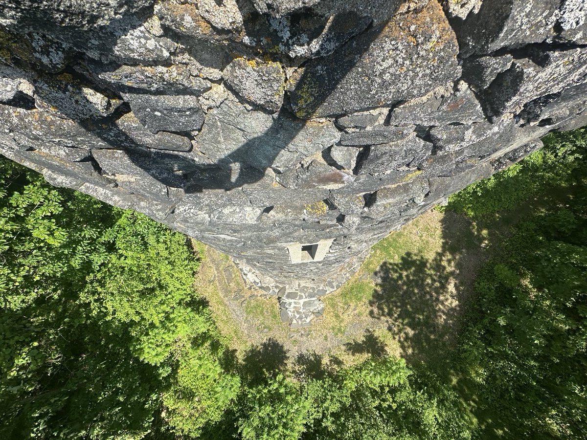 Stephen_Reports's tweet photo. Some more photos of Mt. Tom Tower in Litchfield! https://t.co/yBp2yPSEGk