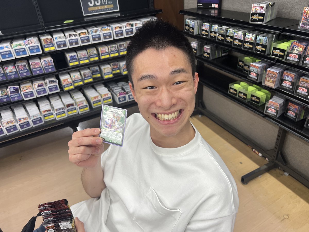 DMkisaragi_CS's tweet photo. 【大会結果】
如月CS in TSUTAYA富士八幡町店
6/14(日)  51名/ オリジナル

🥇1位
 のぞみ先輩 / 白緑ウィリデ

🥈2位
僕はグールだ！ / ドリームメイト

🥉3位
田中秀和の曲ファン / トリーヴァドギラゴン逆

◯4位
ビックホエール / ドッコイループ

次回は6/21(日)沼津三島で開催です！
#如月CS https://t.co/AZinUK7287