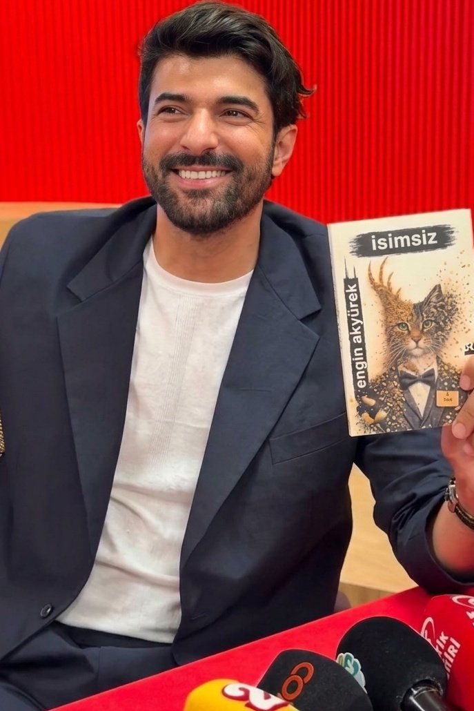 THEAky96's tweet photo. 😍😍
#EnginAkyürek https://t.co/a06gNvbtVT