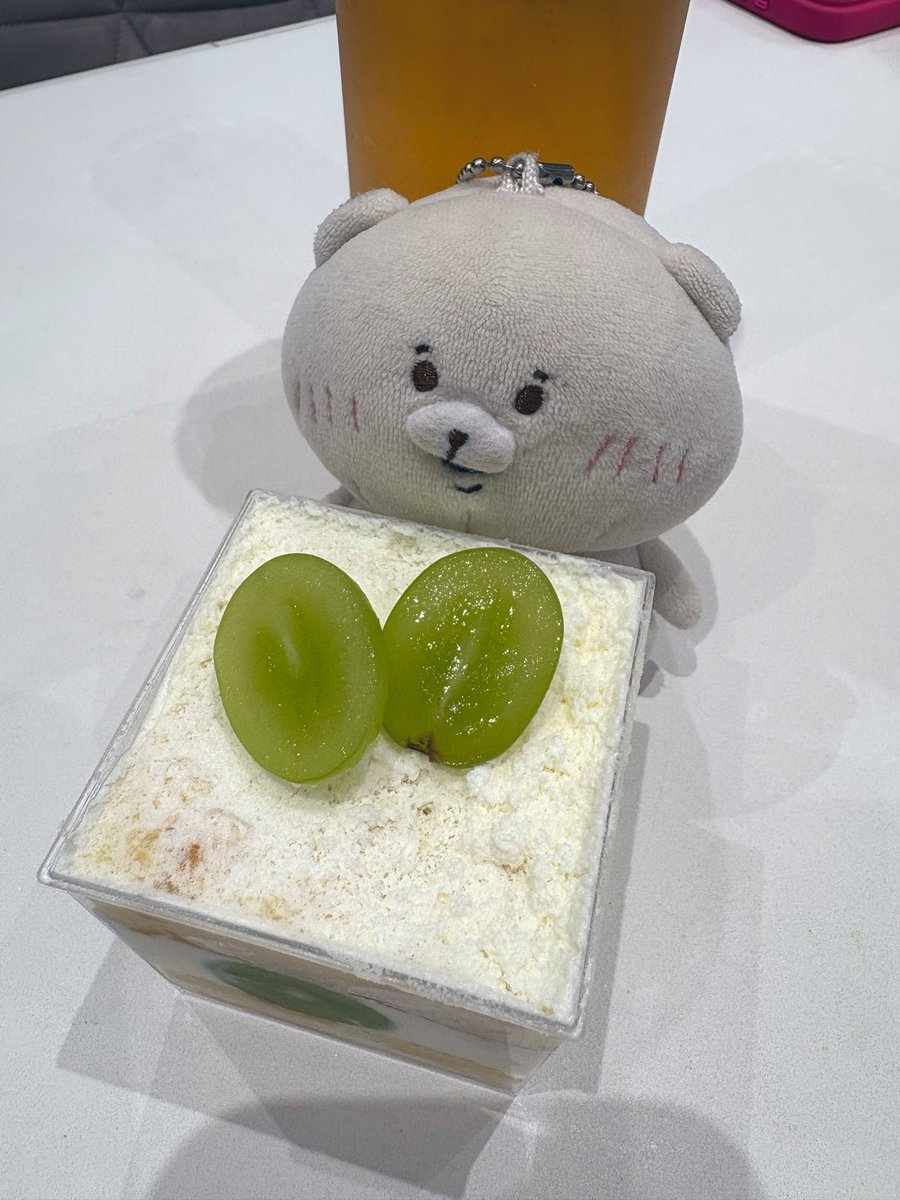 _potapota2's tweet photo. 終❕花嫁dayﾂｰ、オープンからずっとわいわいさせてくれてありがとうございました(՞  ܸ.ˬ.ܸ՞)"
婿いっぱいで嬉しかったナ🕊️

ウェディングケーキとっっても美味しかった！
一緒にもぐもぐしてくれてありがとう💭✨

墓まで一緒、ね

次は16日18時〰️❕ https://t.co/xfHpMKHiGZ