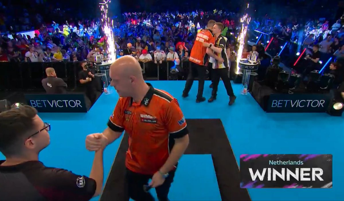 dartsnewsstats's tweet photo. 🌍 🏆 World Cup of Darts 2026! 

Quarter-Final Result

🇳🇱 Netherlands 8-4 Germany 🇩🇪 

Netherlands averaged 103, hit x4 180’s and a high checkout of 110 in their victory! 👏 https://t.co/dfl2Od5D1j