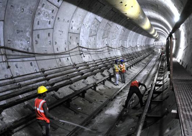 PlusPointIndia's tweet photo. 🇮🇳 India’s Metro Boom - Cities With The Biggest Networks Under Construction

Mumbai -134.34 km
Chennai -116.1 km
Bengaluru - 75.67 km
Delhi-NCR - 63.07 km
Surat - 41.93 km
Pune - 27.85 km
Patna - 27.71 km
Kolkata - 27.52 km
Bhopal - 21.65 km
Meerut - 20 km
Indore - 16.23 km
Kanpur - 12.09 km
Kochi - 11.2 km
Hyderabad - 10.43 km
Agra - 6.70 km
