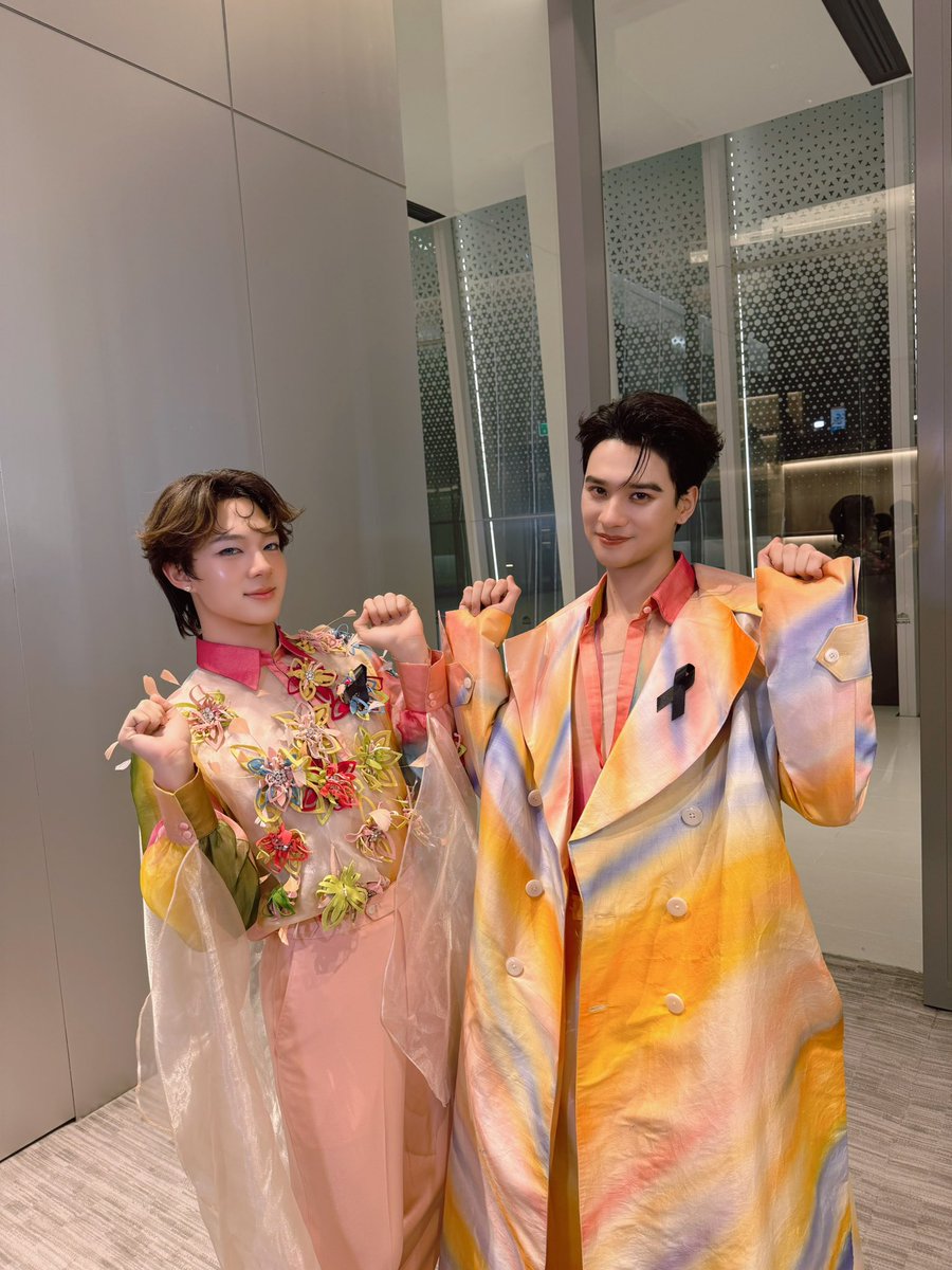iLeang21's tweet photo. Round 2 พร้อมแล้ว รอบนี้ใส่สุดจัดเต็มแน่นอน 
#GDHโตมาด้วยกันคอนเสิร์ต https://t.co/uvGs3H4F9n