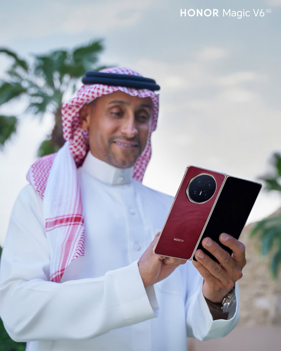 SamiAlJaber's tweet photo. من أول وحنا ما نرضى إلا بالمركز الأول..⚽🇸🇦
لأن النجاح و تحقيق الطموح مو وجهة...هو أسلوب حياة👌🏼

#HONORMagicV6
#ForHONOR
@HONORKSA
#AD https://t.co/9kf3ebOy2B