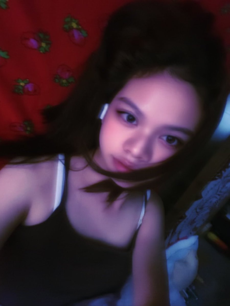 𝘠𝘷𝘢𝘪𝘯𝘦ˣʰ tweet media
