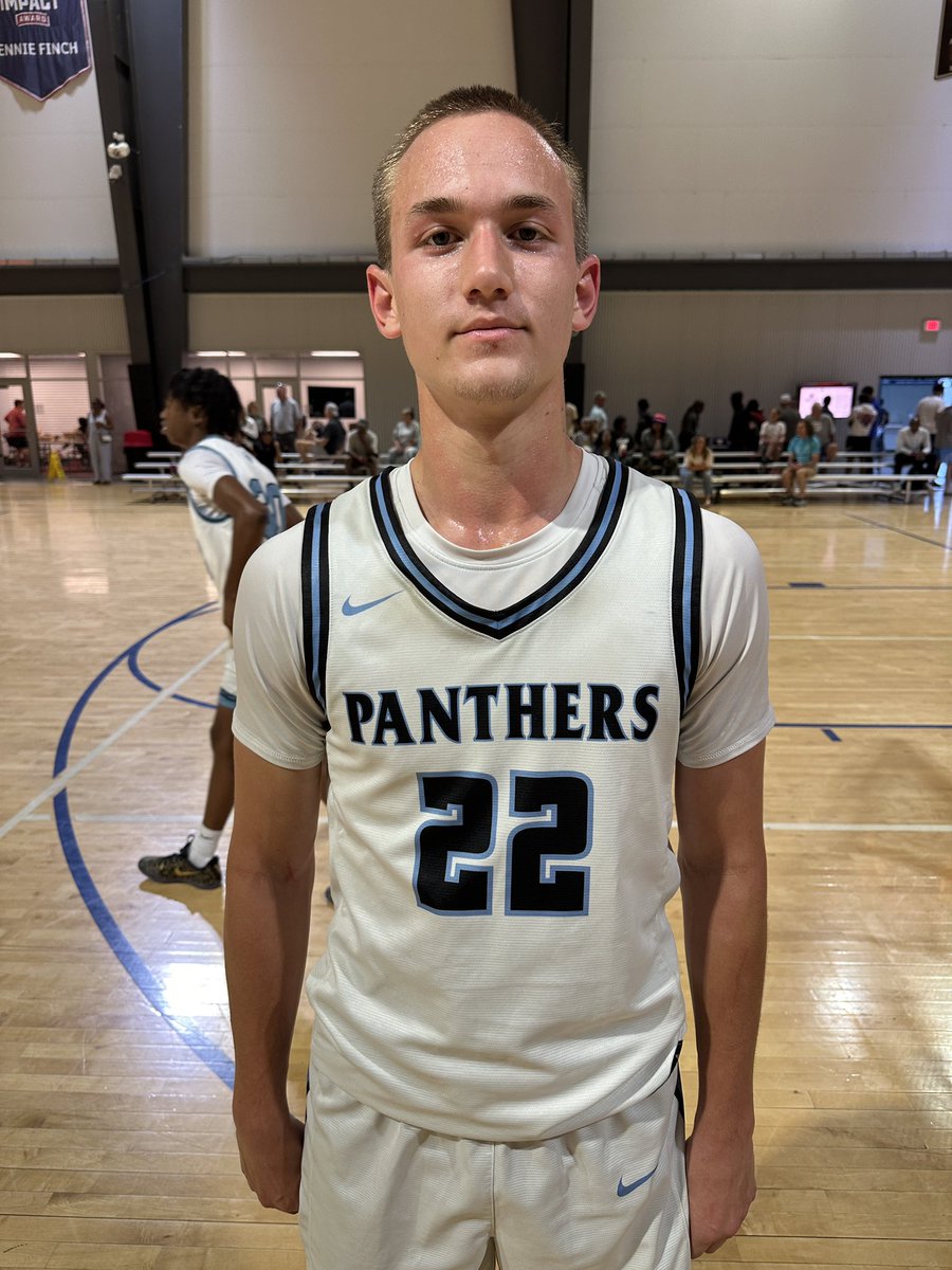 KyleSandy355's tweet photo. F
@StarrsMillBB 57
@CHS_EaglesBBALL 43

@GriffIsABucket 22p 4r 5a 5s
@EClutchey 15p (5 threes) 1b
@moreman_scott5 10p 7r 1a

@JaceSmith2027 17p (3 threes) 4r 1a 1s 1b
Montavious Washington 10p 4r 2a

#GBCALive @GBCALive https://t.co/pLCEJ91IFv