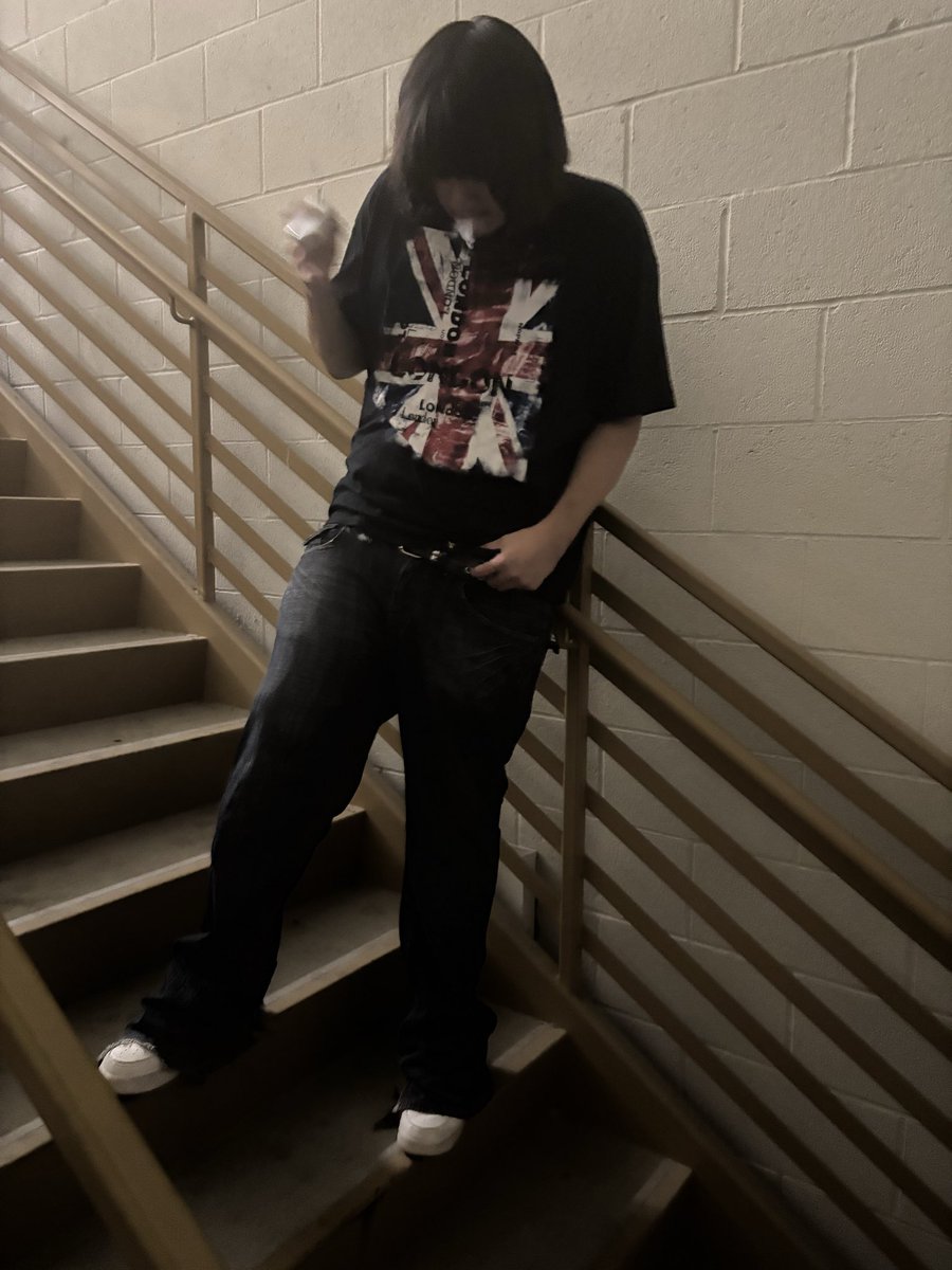 shynepropane's tweet photo. never been to the uk https://t.co/sPgtBfmDOB