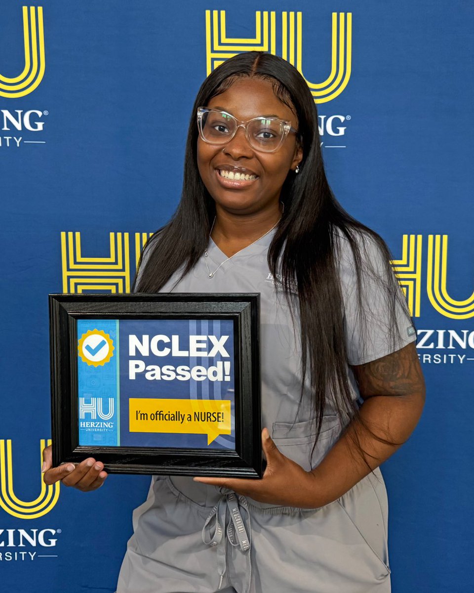 HerzingUniv's tweet photo. Guess who!? Jazanae Pounds passed her NCLEX-PN at our Brookfield campus! 🩺💯 #HUPossible

#Brookfield #Wisconsin #Nurse #NewNurse #PN #NCLEX #Congrats #NursingSchool https://t.co/xFQH0dziB3
