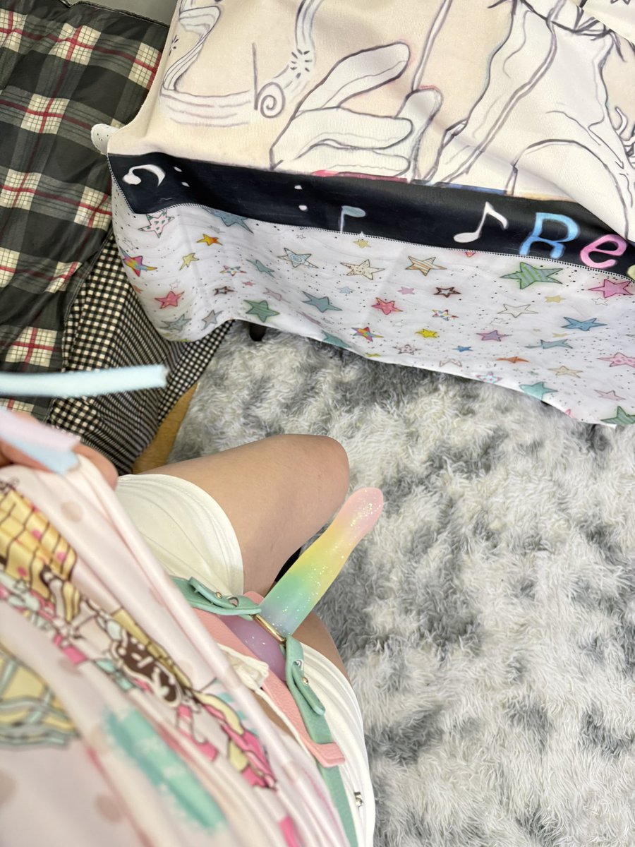 Kaco_oo's tweet photo. 看起来就很美味呀
#四爱 #女攻 https://t.co/PiMYR7EtsY