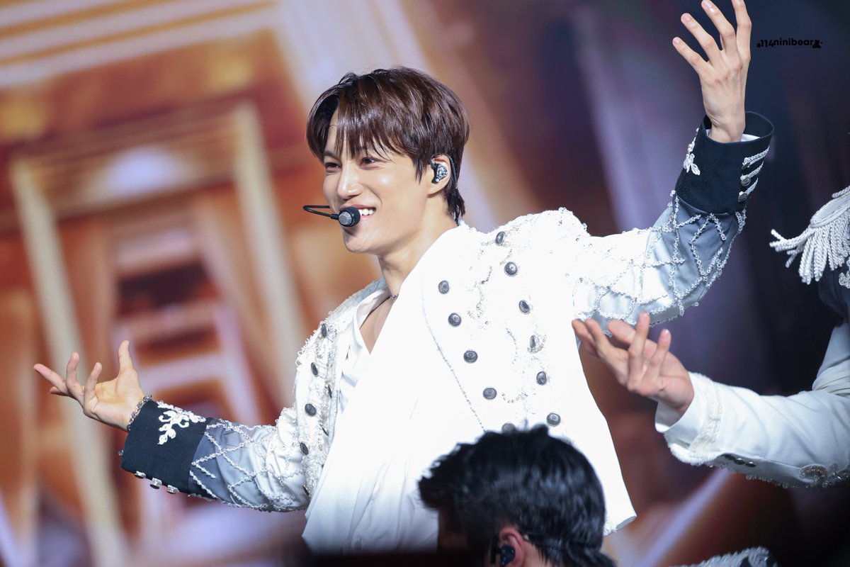 114Ninibear's tweet photo. 260614
EXO PLANET #6 - EXhOrizon in Hong Kong Day 2

#카이 #엑소카이 #종인이 #KAI #JONGIN https://t.co/QELFBzbIvS