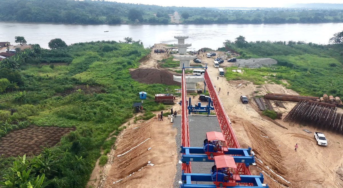 FrancisNwaze1's tweet photo. UMAHI SHOWCASES FEDERAL PROJECTS IN EBONYI, SAYS SOUTHEAST IS GRATEFUL TO TINUBU AS EBONYI SET TO DEMONSTRATE ITS APPRECIATION TO THE PRESIDENT ON MONDAY

The Honourable Minister of Works, Senator Engr. David Umahi, CON, on Saturday, June 13, 2026 led a Federal Government delegation headed by Presidential Adviser on Information and Strategy, Mr. Bayo Onanuga, on an inspection of ongoing federal road projects across Ebonyi State, using the occasion to highlight what he described as the unprecedented infrastructure transformation taking place under the administration of President Bola Ahmed Tinubu.

Speaking during the inspection, Umahi showcased several strategic federal projects across the state and the Southeast, explaining that the region remains deeply grateful to President Tinubu for the tangible evidence of inclusion, fairness and development.

At the Calabar - Abuja project sites, the Minister explained the strategic importance of a major flyover under construction along the Trans-Sahara Super Highway corridor.

“Let me say that this is the point where the Trans-Sahara Route takes a bend. The essence of this flyover is to resolve the conflict at this point,” he said.

According to him, the Federal Government has already made provision in the 2026 budget to connect the corridor directly to the Ebonyi State capital.

“The road going to the capital city, which is 18km from this point, is included in the 2026 budget, and the Federal Government will undertake the connection to the city centre.”

Umahi stressed that despite funding challenges, work would continue uninterrupted across project sites.

“Of course, the contractor has not been paid, but we are creditworthy. All contractors being owed will be paid. There should be no stoppage of work because we want to see if we can commission this project by December. The cost is ₦25 billion.”

The Minister described the projects as only a glimpse of what President Tinubu is delivering in the Southeast.

“This is just the beginning. You will see remarkable projects of President Bola Ahmed Tinubu in the South-East. When we talk about the gains of the South-East under President Bola Ahmed Tinubu, some people who do not understand what we are talking about will continue to criticize us.”

He declared that the people of the Southeast have taken notice of the President’s interventions and are prepared to openly express their appreciation.

“The people of the South-East are very appreciative of what the President is doing. By Monday, under the leadership of the Governor of Ebonyi State, we will demonstrate this appreciation when we adopt the President as our sole candidate and, of course, the Governor.”

Umahi was emphatic about the region’s political direction.

“Let it be known that Ebonyi State is not obedient because we want to catch up with the rest of the country, and we will never be obedient. What happened before was an accident of history. It will not repeat itself.”