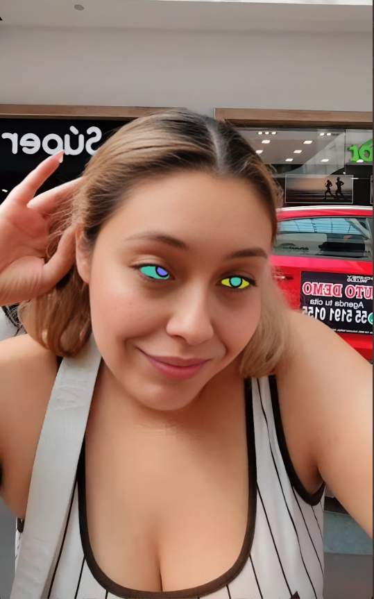 HypnoRuth's tweet photo. @EyesHypnoFan Sí, llámame señora y mírame a mis dos hermosos ojos, los de mi amo https://t.co/mCKnOXaXgu