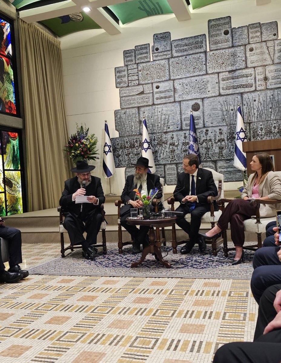 drkya_a's tweet photo. מרגש https://t.co/7OIu2U0Eir