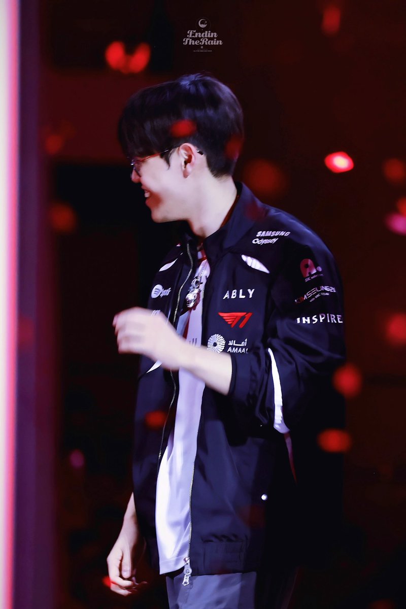 ivy_Xv09's tweet photo. 📸20260614 | Road to MSI

앞으로도 지금처럼 웃어 주세요🥳

 #Oner #오너  #T1WIN https://t.co/YHmuJnb8eB
