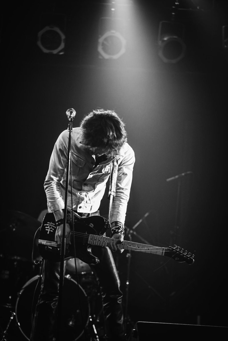 HIROCK_BABY's tweet photo. 福岡のロックバンド
THE PALS

まだ23歳だけど
めんたいビートを令和に受け継ぎ
熱いステージを魅せる！

最高ばい！
今日もありがとう✋

Photo / HIRO https://t.co/r5KkgTYMHs