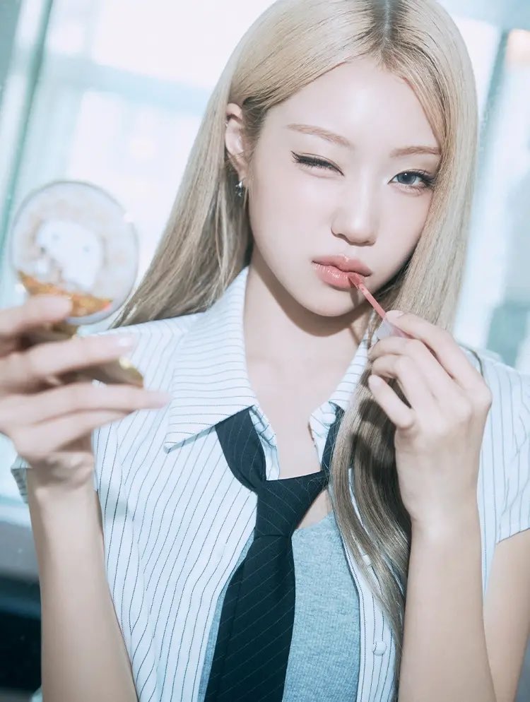 JJim_84's tweet photo. 아잠시만…………………..
교복쩡 ㅈㄴ좋아  정은선배… https://t.co/HSejxg11En