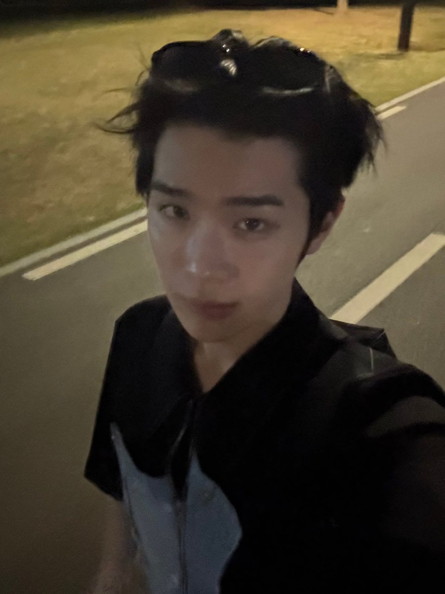 tobitexts's tweet photo. 260615 📸 12:06 AM

🐥 what are you up to~ https://t.co/qYWlbH3Udc