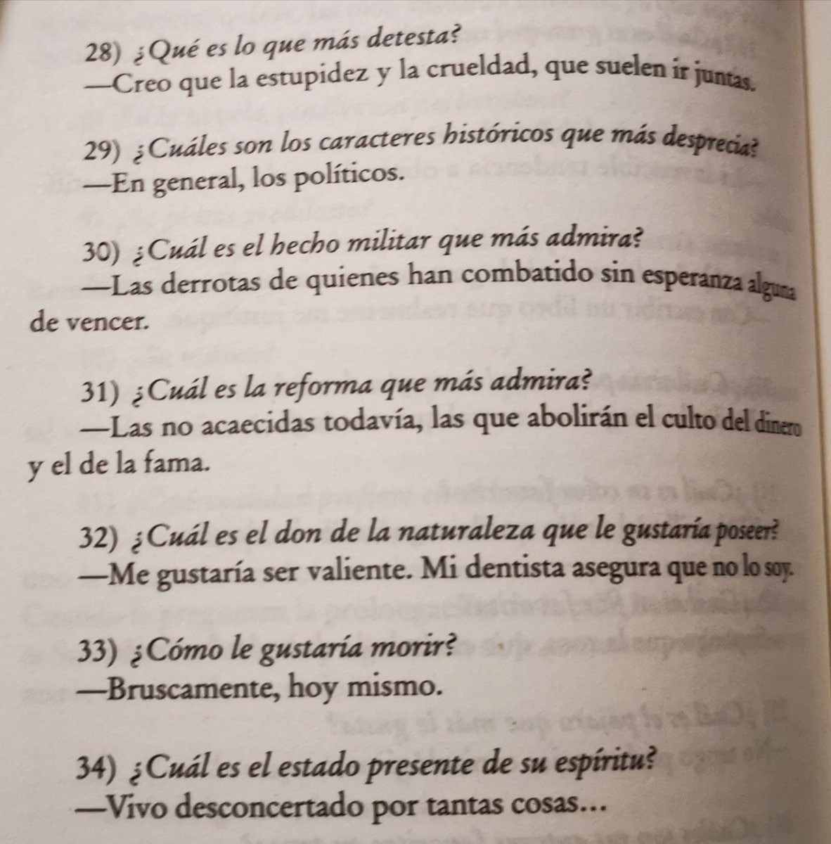 agaviriau's tweet photo. Hoy conmemoramos cuarenta años de la muerte de Jorge Luis Borges en Ginebra, Suiza. Comparto este fragmento de una de sus últimas entrevistas. Feliz domingo a todos. https://t.co/8zlyC9AsIL