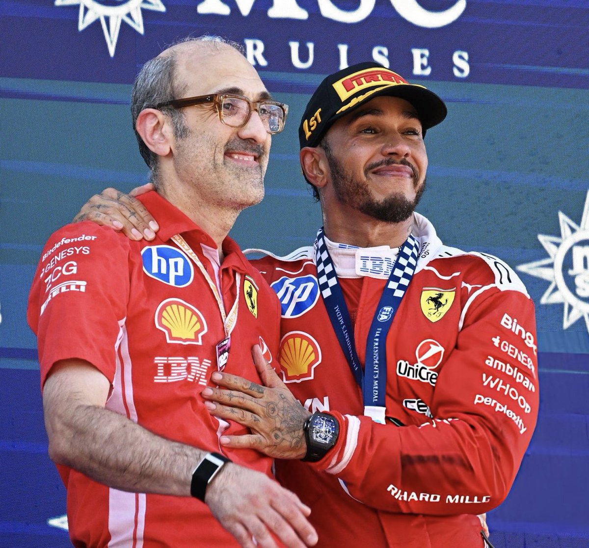 xxoMarina's tweet photo. Lewis Hamilton &amp; Carlo Santi on the podium 🥇❤️ https://t.co/lTovaHx2mM