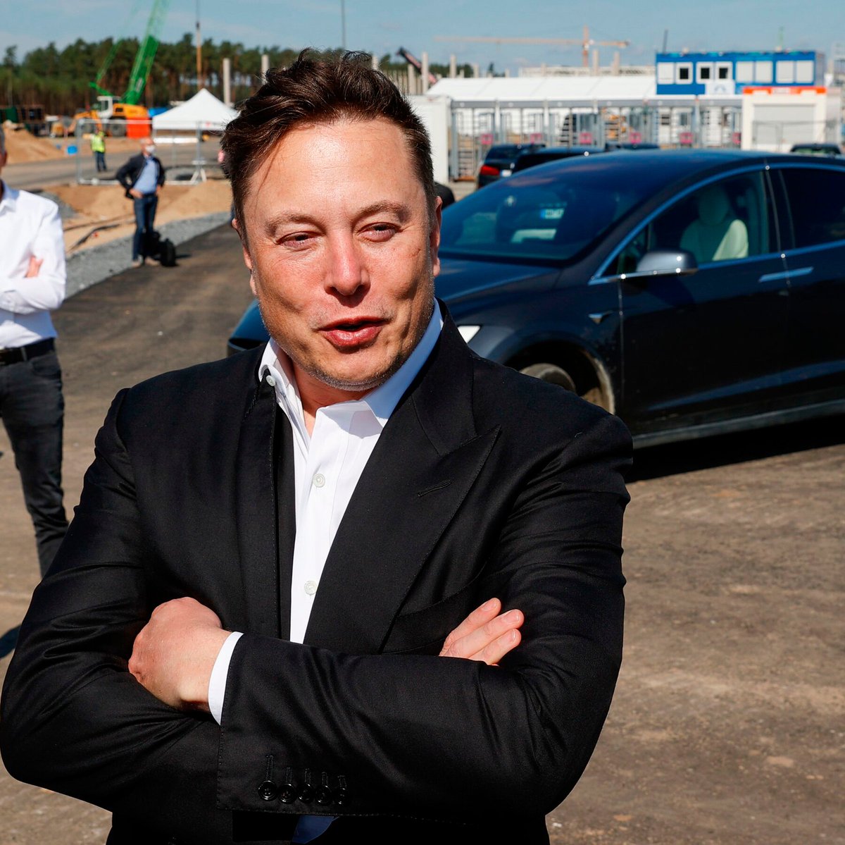 Xmusknewsx's tweet photo. Should Elon Musk stop getting involved in British Politics?

YES OR NO? https://t.co/CdJg7JTqqQ