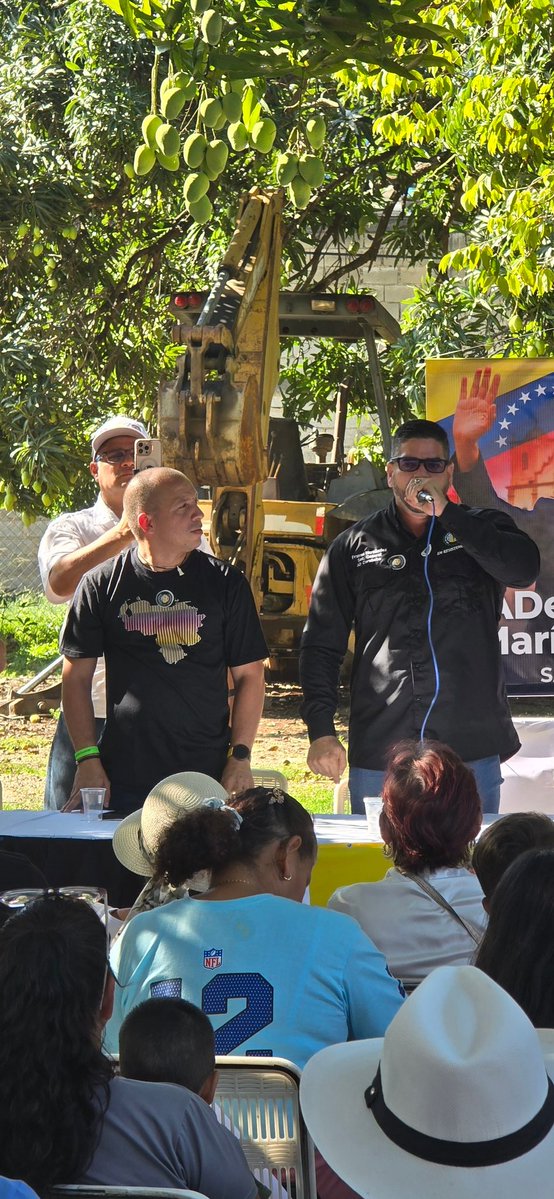 DouglasJimenez's tweet photo. #SANDIEGO!  Aquí estamos reunidos con este equipo municipal de @ADemocratica en RESISTENCIA, organizados, prestos para aportar y ponerlo al servicio de la unidad y de @MariaCorinaYA Los adecos en resistencia, exigimos un cronograma electoral y elecciones presidenciales. https://t.co/2PivCxxIHS