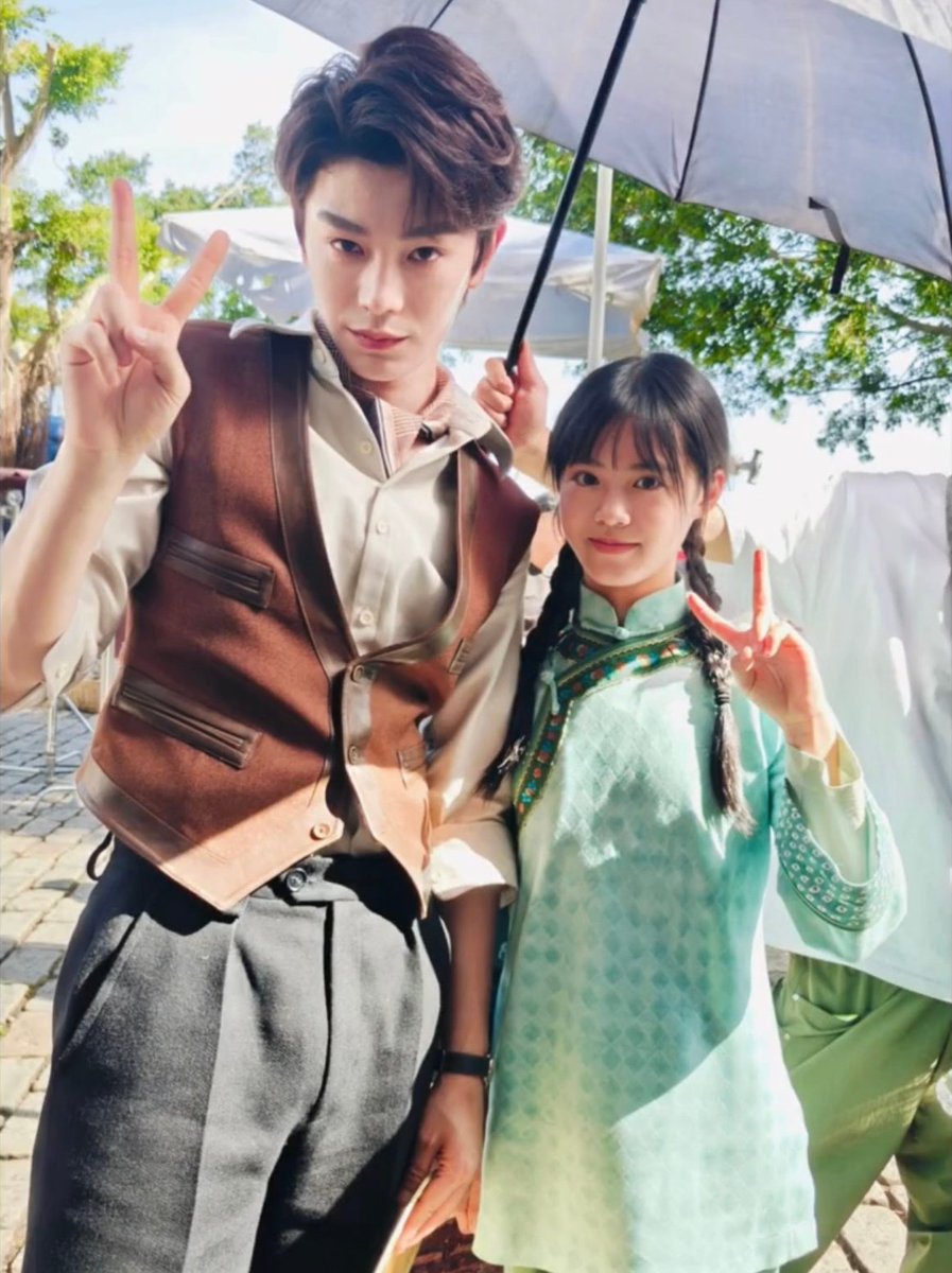 anotherfeico's tweet photo. DingYuXi 丁禹兮 张海虾 南部档案 📸 https://t.co/sp4Fk9b7wC