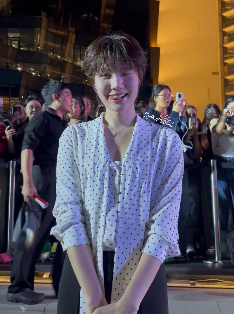mmindmeoww's tweet photo. copy paste มาก น่ารักโคสฮือออออ

NAMPING ICONSIAM UNITY OF PRIDE
#NampingPrideICONSIAM
#nampingster https://t.co/KJlS0QJaxz