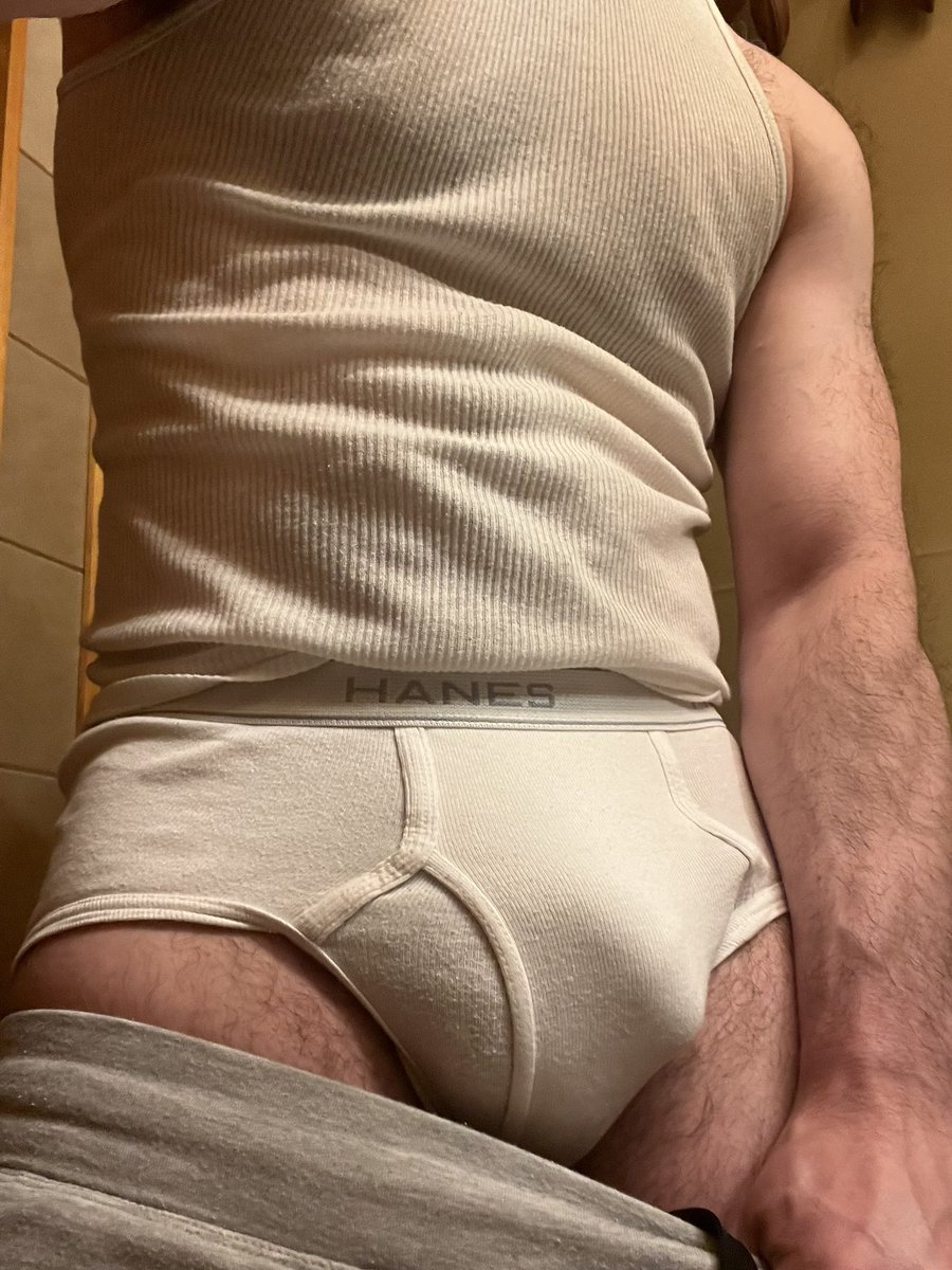 dreamboatscumbg's tweet photo. Dress code. 🫡 #guysinbriefs https://t.co/9q7YEzmquy