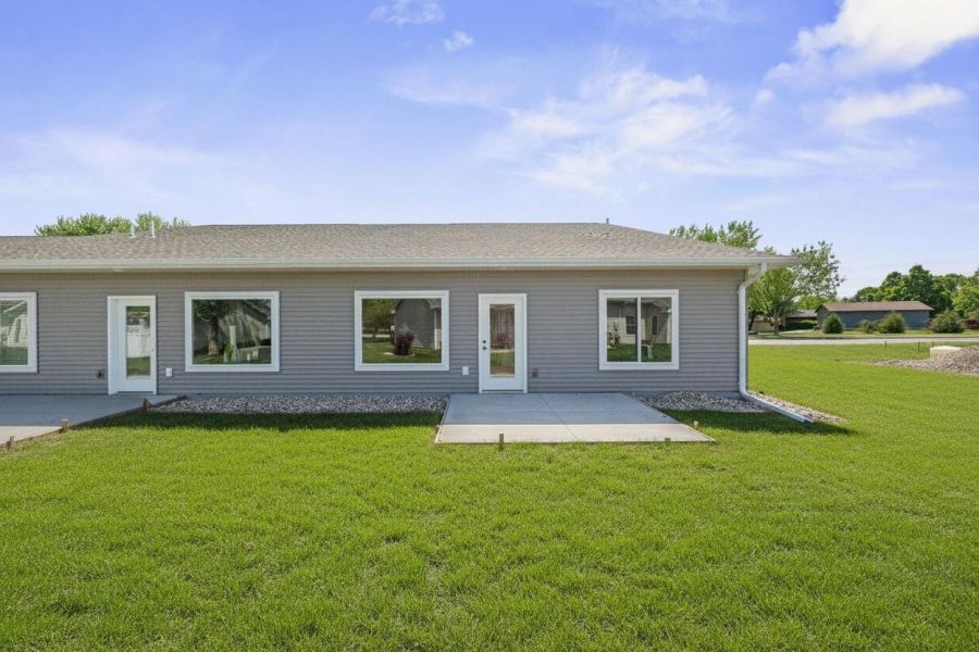 mnhometown's tweet photo. Hometown Realty Featured 2026 Property of the Week 25. 1021 Golf Course Road NW, Hutchinson, MN. MLS# 7079362.
#hometownrealty #hutchinsonmnrealtors #homesforsalehutchinson #housesforsalehutchinson #realestatehutchinson 
https://t.co/etAOM72dRm https://t.co/xRKRMvdnFS