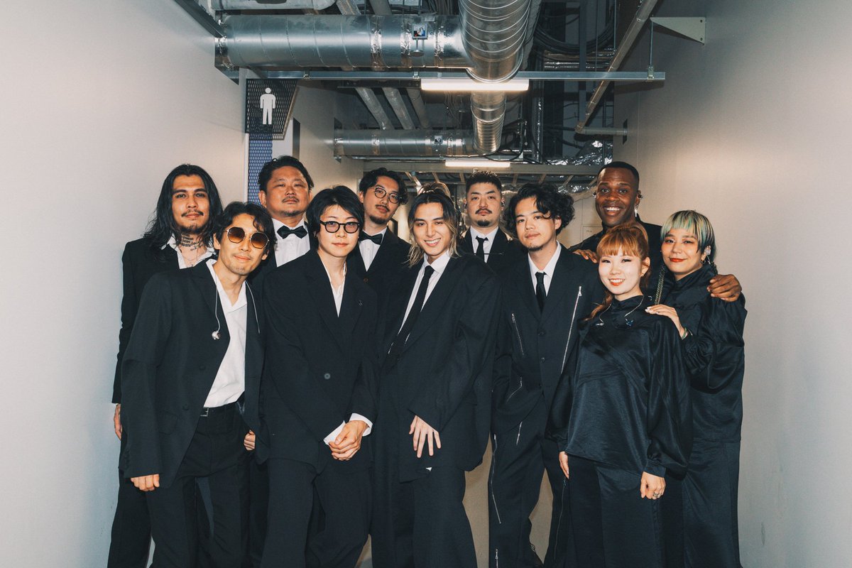 esperanza_shige's tweet photo. MUSIC AWARDS JAPAN 2026

藤井風さん
『Prema』
トロンボーンで参加させていただきました！

📸 by yosuke kamiyama

#藤井風 #MAJ https://t.co/KAQlpYU52t