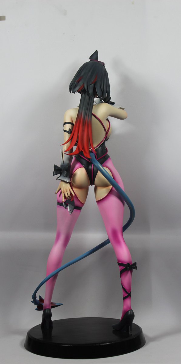 mart2293's tweet photo. This gorgeous figure of Jane Doe wearing the bunny suit of Velvet from Nikke was made in blender by @pisryder  and @Sylviana_Sculpt  made her printable, another Jane added to the collection c: https://t.co/8S4keGHfIR