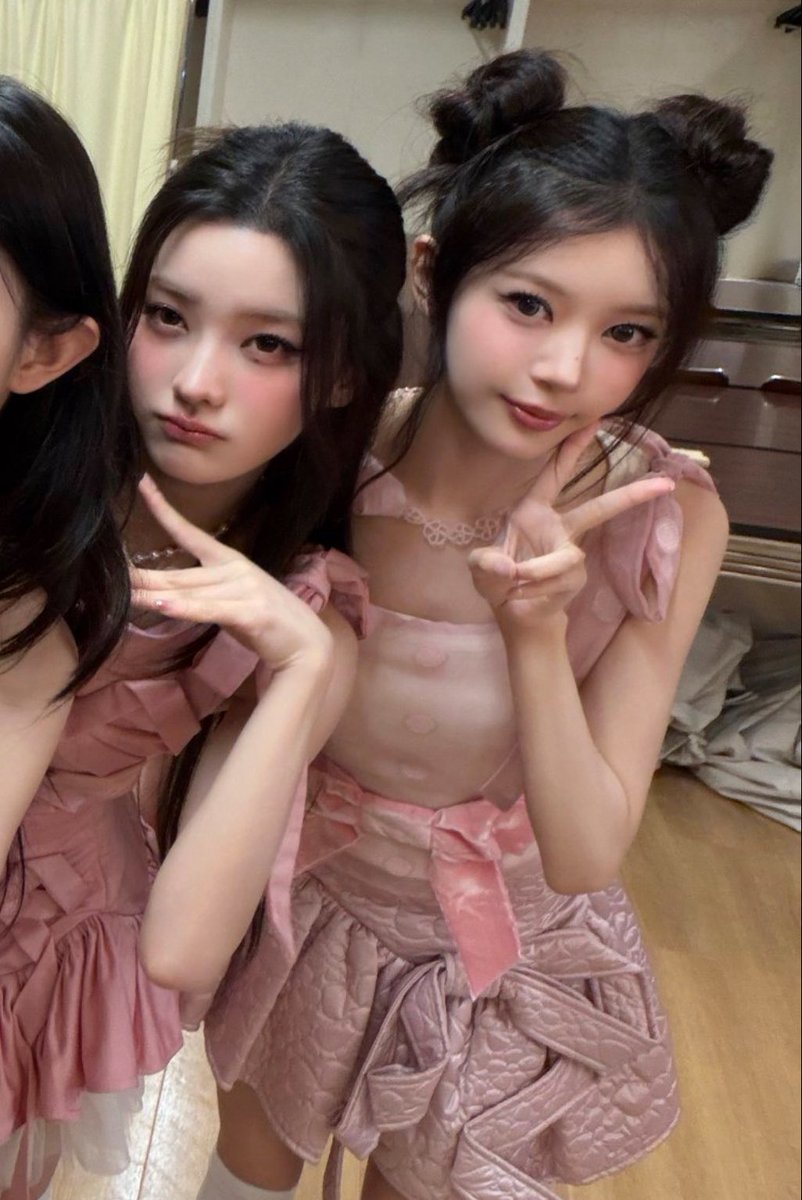 hiirokitty's tweet photo. 모카롱 내가 낳을걸… https://t.co/zKpTjqP7lc