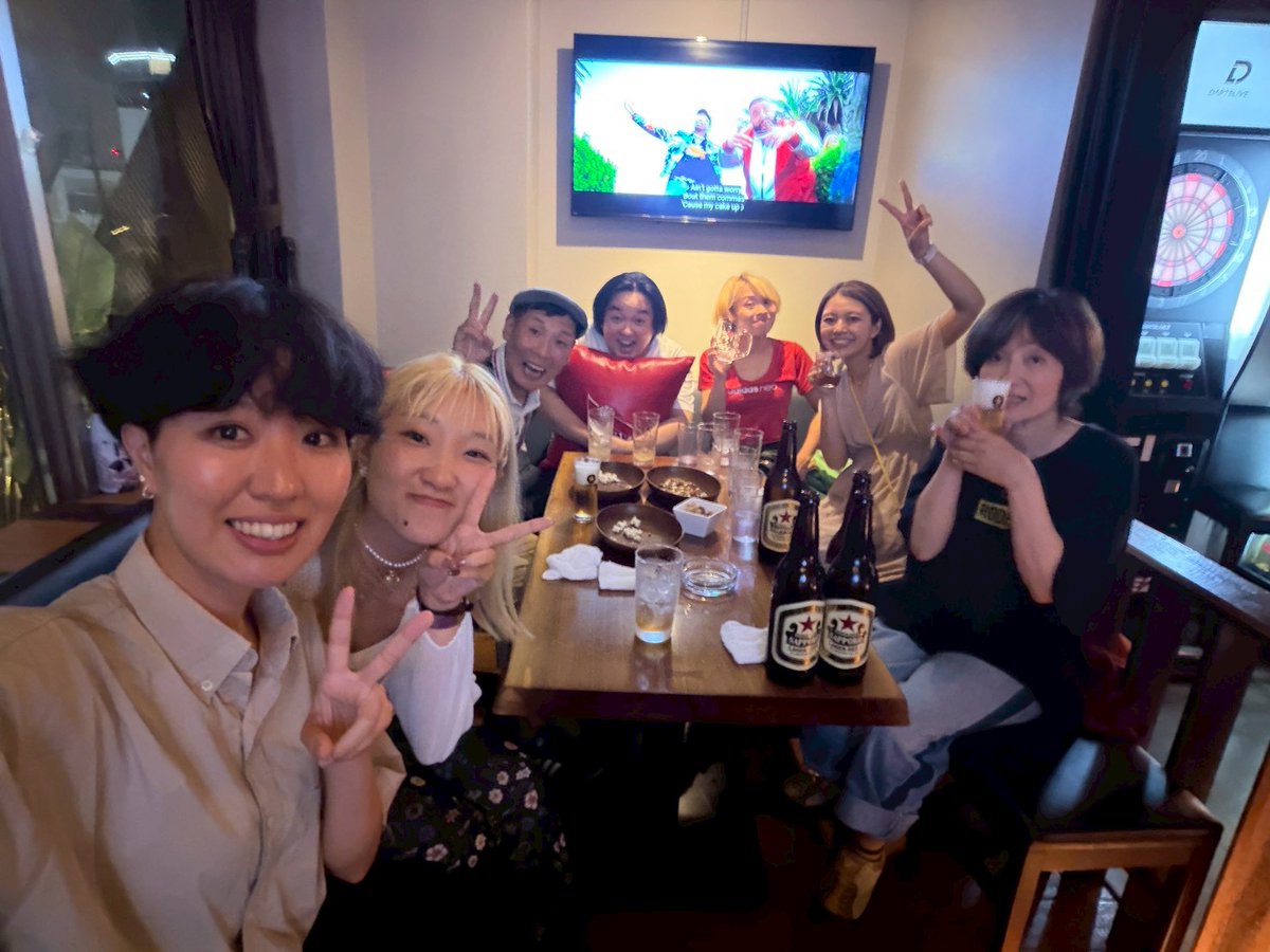 panpanda875's tweet photo. 今日はMura.画演劇研究会『水平線の歩き方』稽古スタートしました！
前回とまた違う課題が山積みで、でもこれから先がわくわくで、でも次回の稽古まで不安で(笑)

稽古後は娯楽座&amp;あまね・みくのお疲れ様労い会へ。
二人にお礼の会なのに劇団員が上回る盛り上がり。
たまにはこういう時間も大事ね。 https://t.co/FTcwVMoc3W